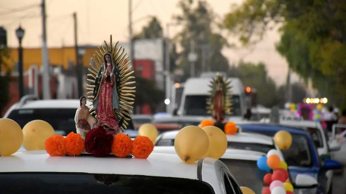 festejos en la calzada por la virgen de guadalupe (1)